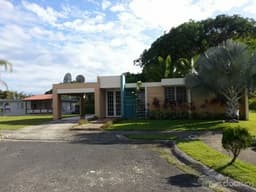 Se Vende Hermosa Propiedad, solo 8 años de construida, urbanización nueva.