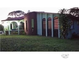 CASA EN CEMENTO EXCELENTE PROPIEDAD