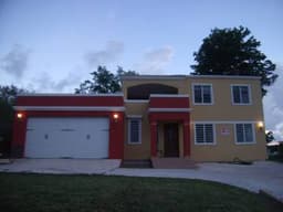 Comprar Casa Juana Diaz Urb. Quintas de Altamira