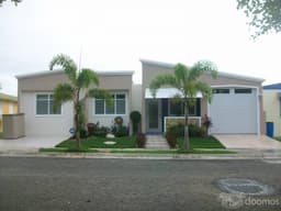 Casa Remodelada y Amplia
