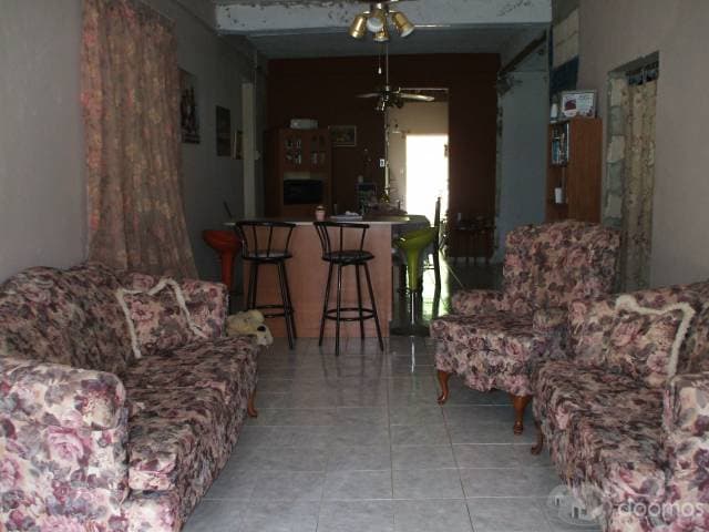 Gran terreno fertil que incluye 2 casas. — foto 2